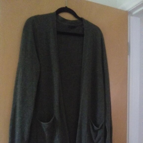 ATM sz Large 100% Cashmere Cardigan olive and gray longer length - Picture 3 of 5